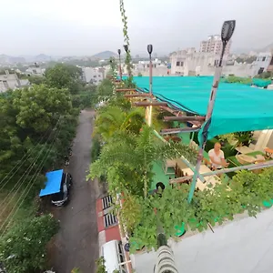 Apartment Choudhary White House